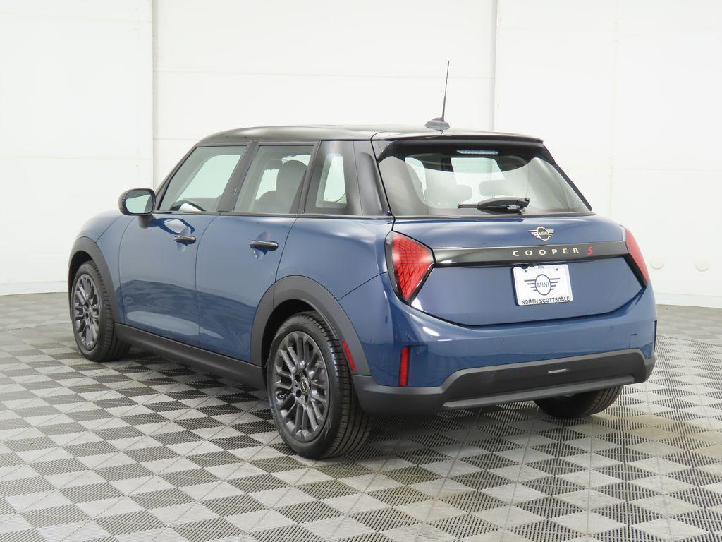 new 2025 MINI Hardtop car, priced at $37,280