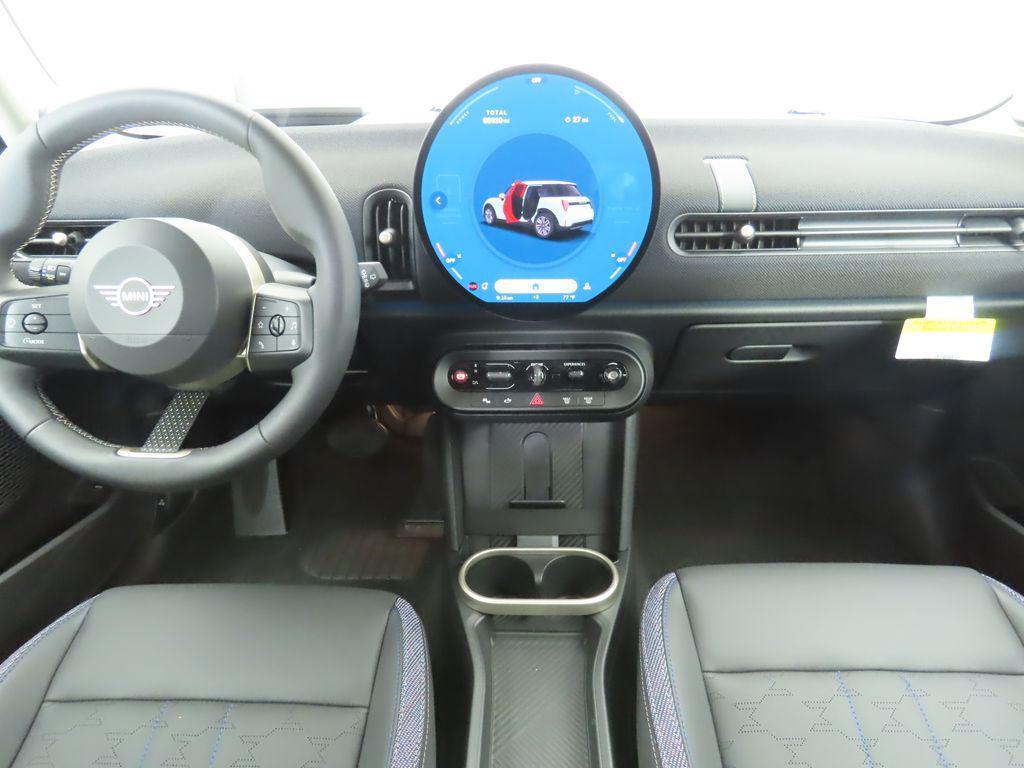 new 2025 MINI Hardtop car, priced at $38,715
