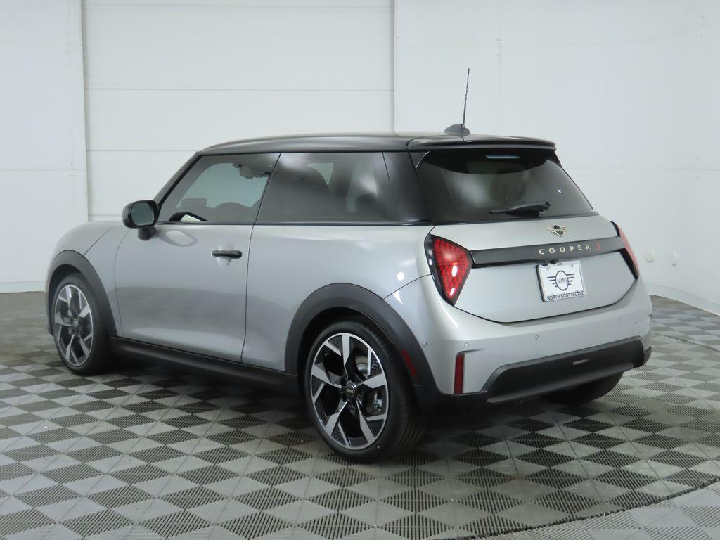 used 2025 MINI Hardtop car, priced at $36,020
