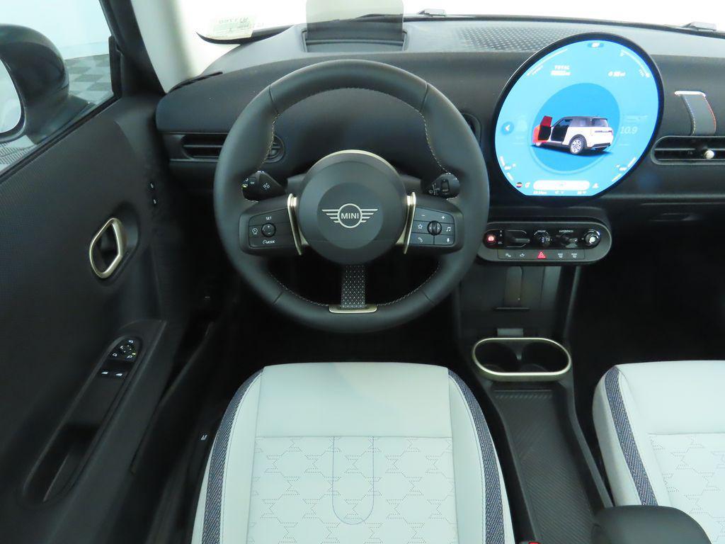 used 2025 MINI Hardtop car, priced at $36,020