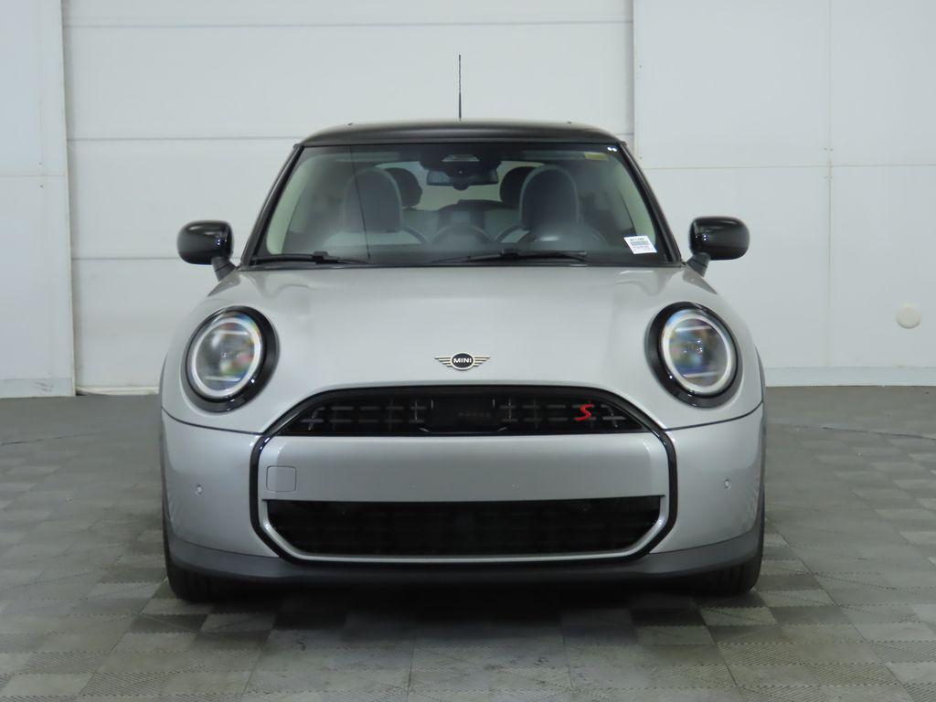 used 2025 MINI Hardtop car, priced at $36,020