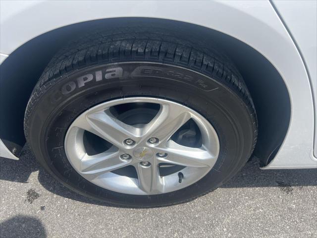 used 2020 Chevrolet Malibu car, priced at $14,781