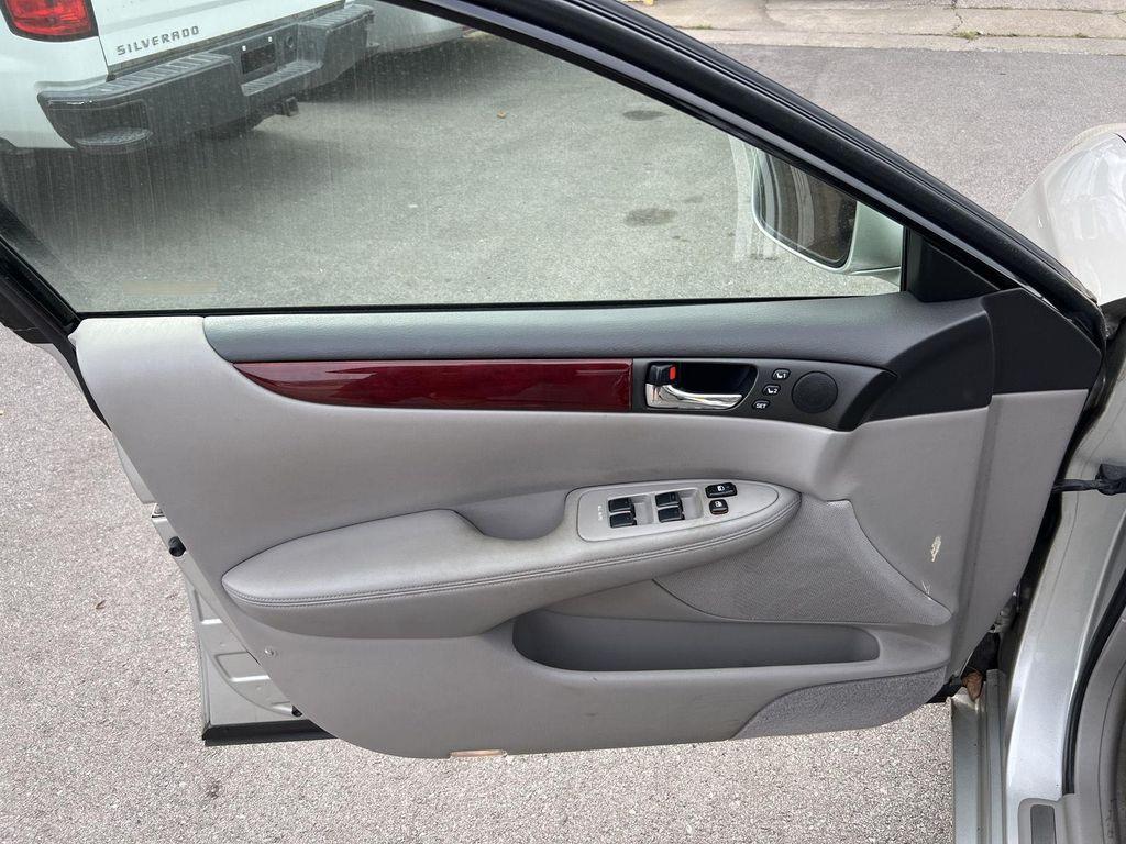 used 2002 Lexus ES 300 car, priced at $8,181