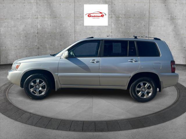 used 2006 Toyota Highlander car, priced at $11,495