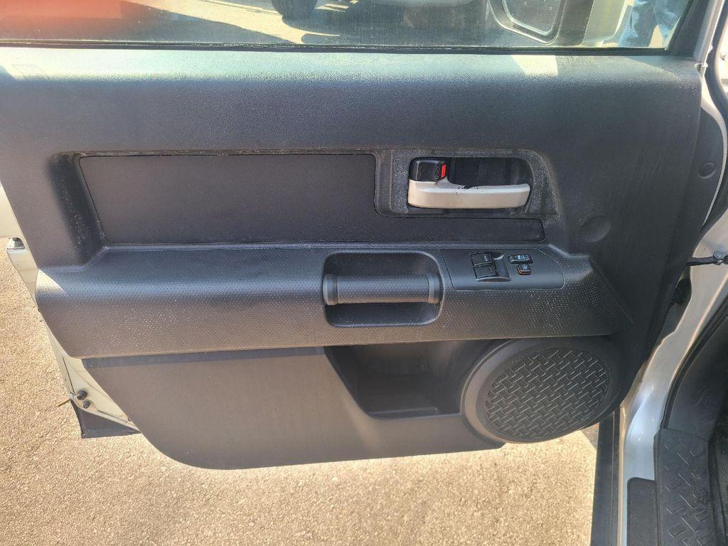 used 2007 Toyota FJ Cruiser car, priced at $8,463