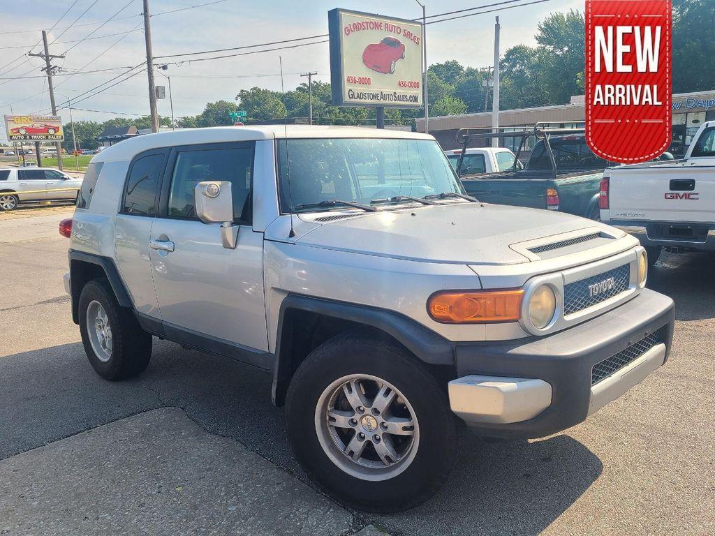 used 2007 Toyota FJ Cruiser car, priced at $8,995