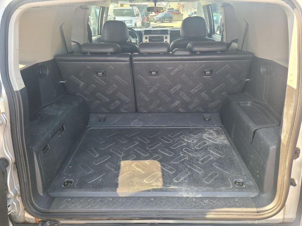 used 2007 Toyota FJ Cruiser car, priced at $8,463