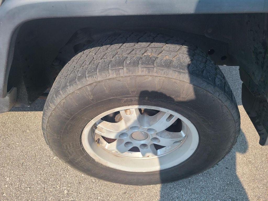 used 2007 Toyota FJ Cruiser car, priced at $8,463