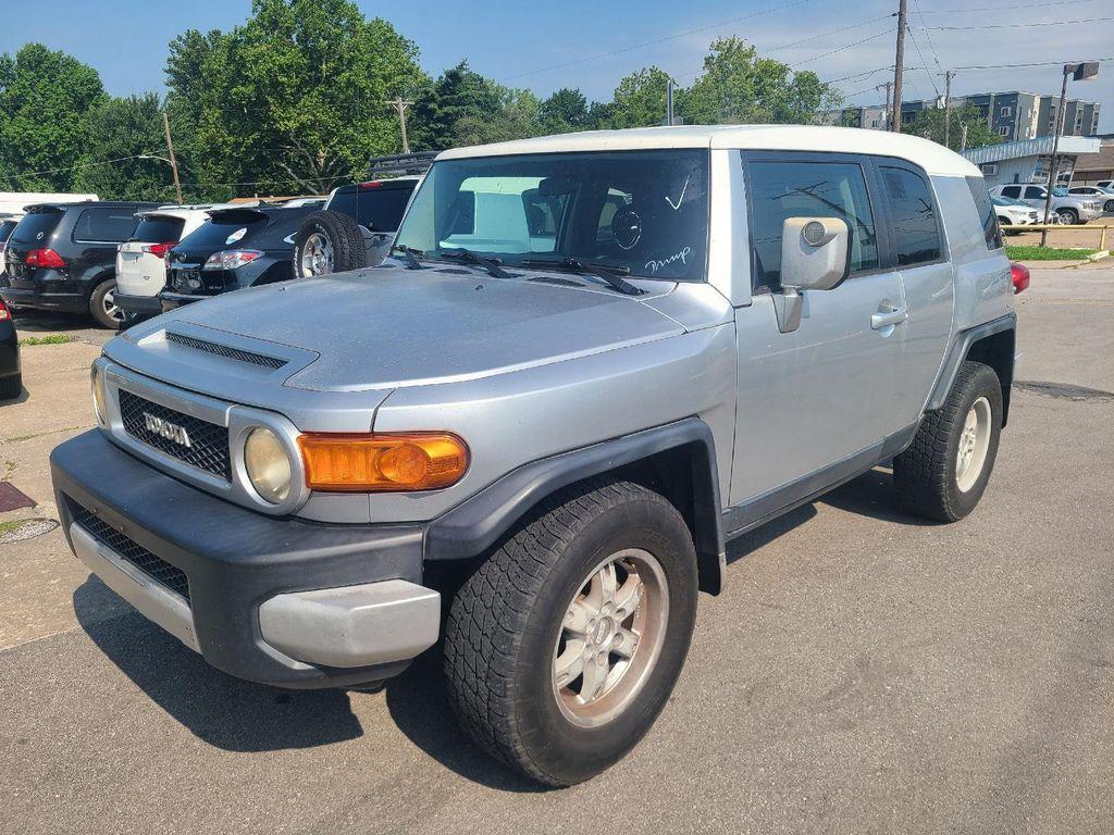 used 2007 Toyota FJ Cruiser car, priced at $8,463