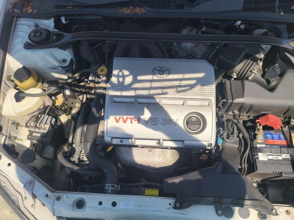 used 2005 Toyota Camry car, priced at $10,281