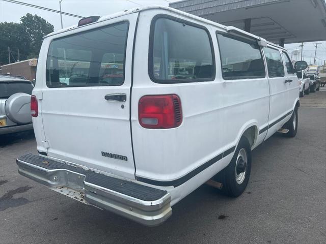 used 1999 Dodge Ram Wagon car, priced at $4,781