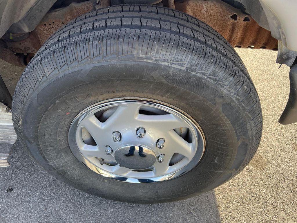 used 2001 Ford E350 Super Duty car, priced at $9,697