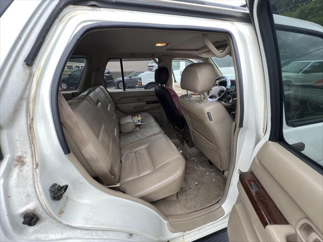 used 2000 Nissan Pathfinder car, priced at $1,495