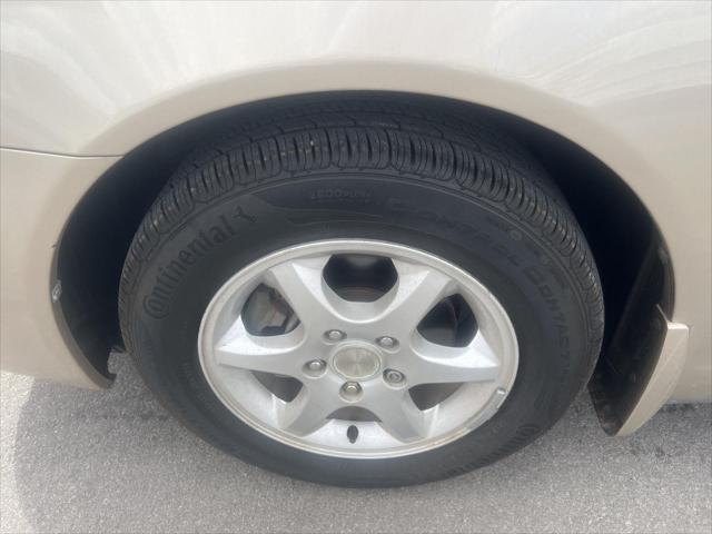 used 2006 Toyota Camry car, priced at $9,281