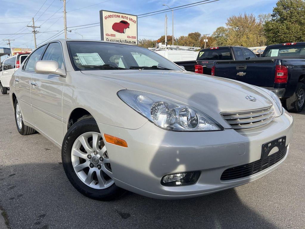 used 2004 Lexus ES 330 car, priced at $10,495