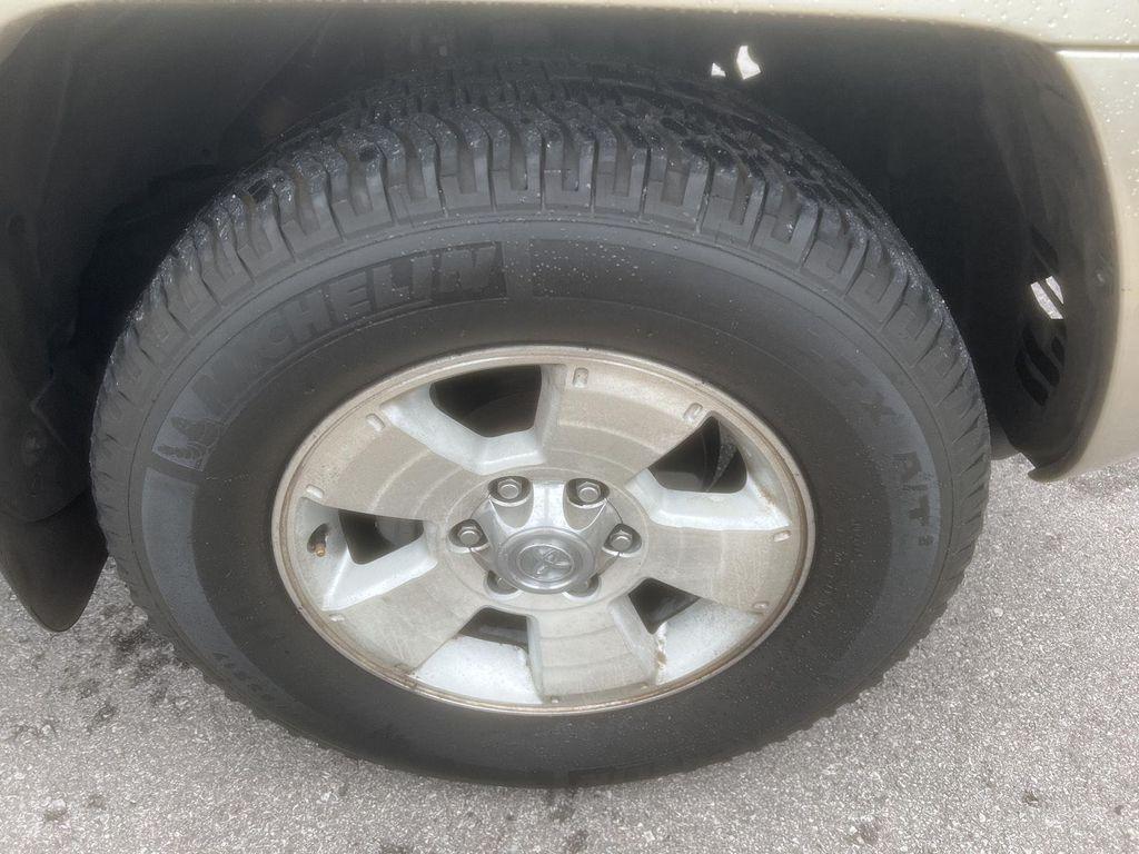 used 2005 Toyota 4Runner car, priced at $6,274