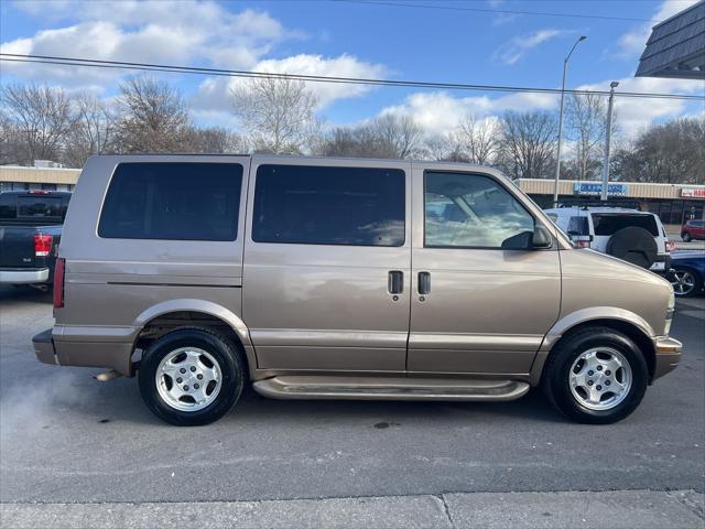 used 2004 Chevrolet Astro car, priced at $10,995