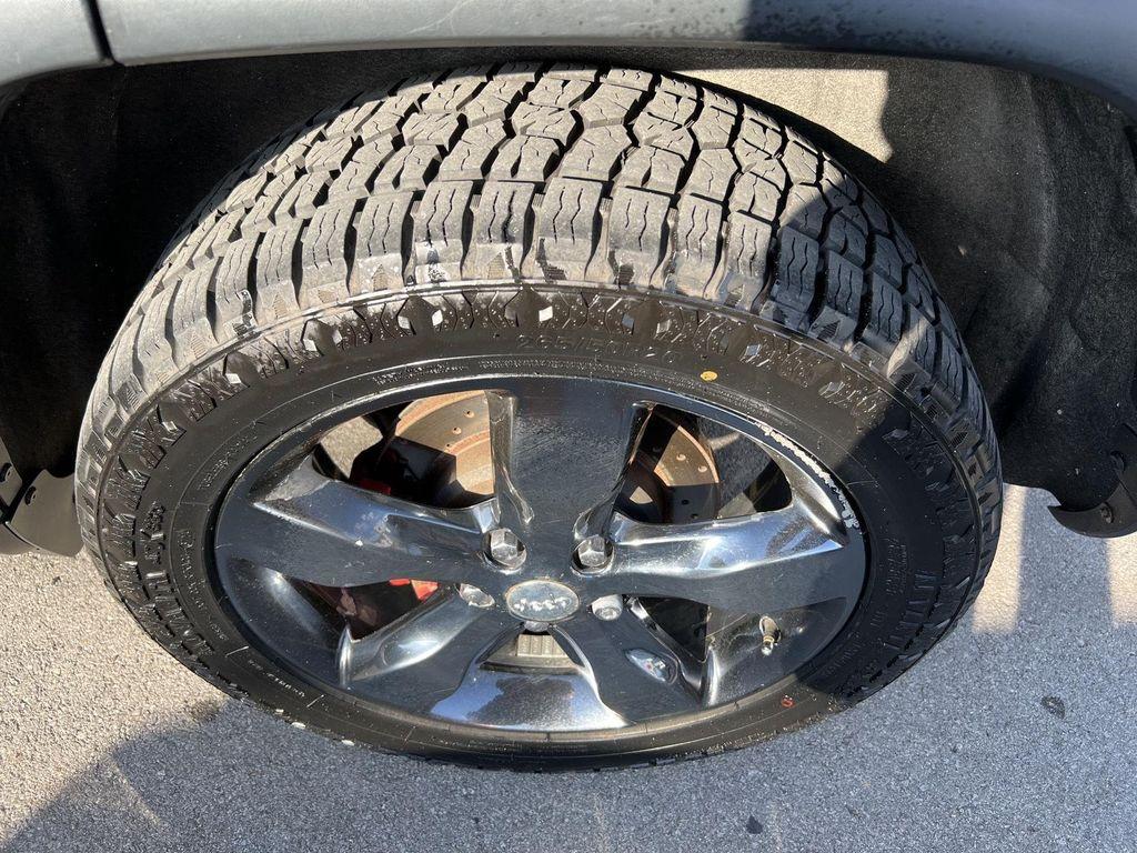 used 2014 Jeep Grand Cherokee car, priced at $9,995