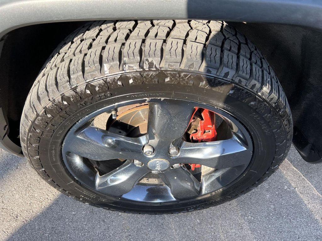 used 2014 Jeep Grand Cherokee car, priced at $9,995