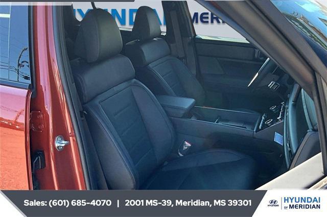 new 2025 Hyundai Santa Fe car, priced at $41,557