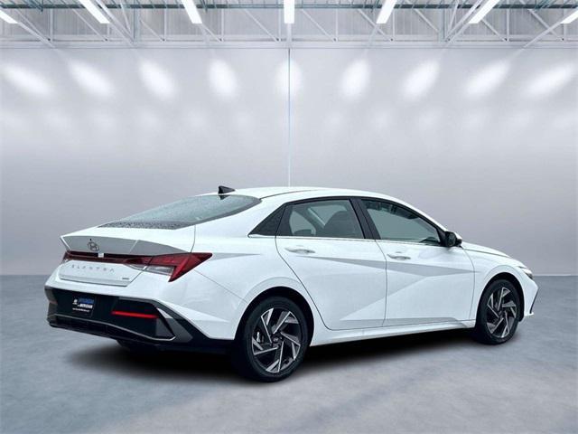 new 2025 Hyundai Elantra car, priced at $29,137