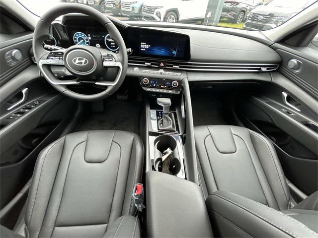 new 2025 Hyundai Elantra car, priced at $29,137