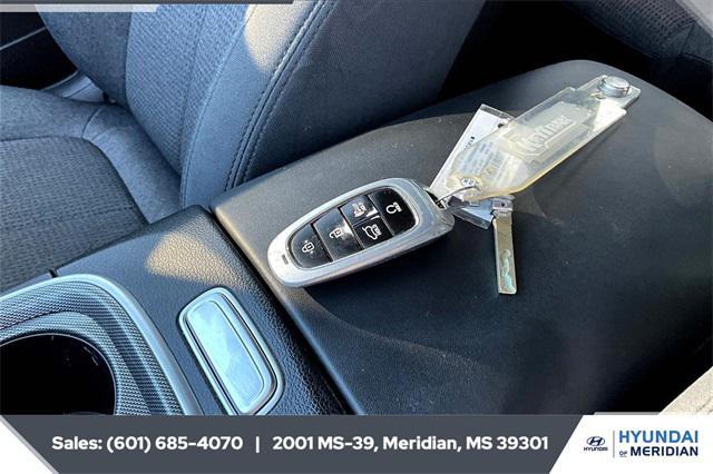 used 2023 Hyundai Santa Fe car, priced at $21,085