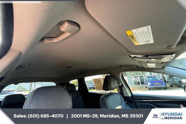 used 2023 Hyundai Santa Fe car, priced at $21,085