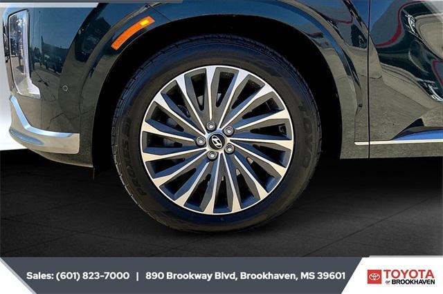 used 2024 Hyundai Palisade car, priced at $41,516