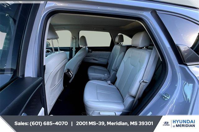 used 2023 Kia Sorento car, priced at $29,192