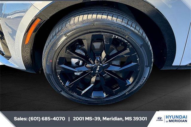 used 2023 Kia Sorento car, priced at $29,192