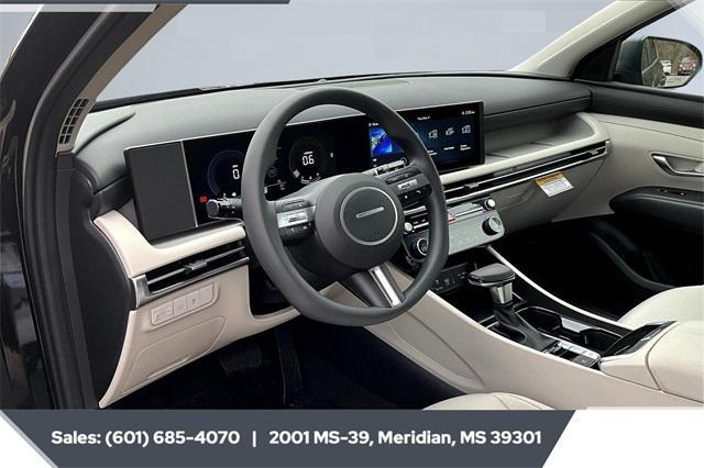 new 2025 Hyundai Tucson car, priced at $30,942