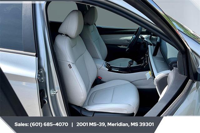 new 2025 Hyundai Tucson car, priced at $32,070