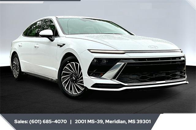 new 2025 Hyundai Sonata Hybrid car, priced at $31,005