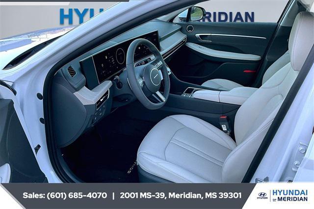 new 2026 Hyundai Sonata Hybrid car, priced at $38,920