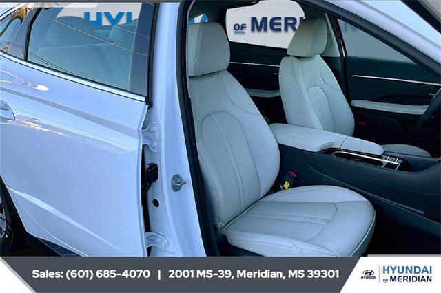 new 2026 Hyundai Sonata Hybrid car, priced at $38,920