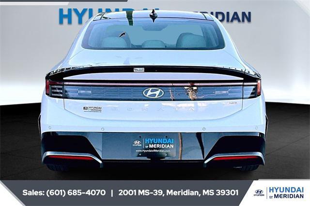 new 2026 Hyundai Sonata Hybrid car, priced at $38,920
