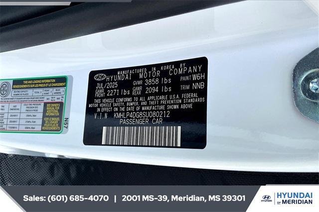 new 2025 Hyundai Elantra car, priced at $27,584