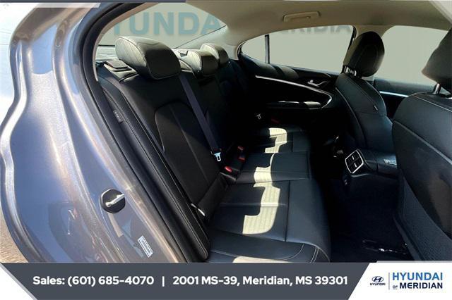 used 2025 Genesis G70 car, priced at $29,891