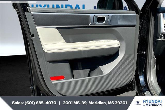 used 2025 Hyundai Santa Fe car, priced at $30,492