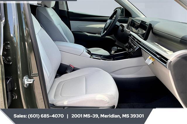 new 2025 Hyundai Tucson car, priced at $30,317