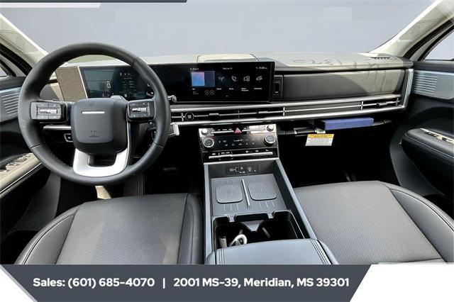 used 2025 Hyundai Santa Fe car, priced at $35,129