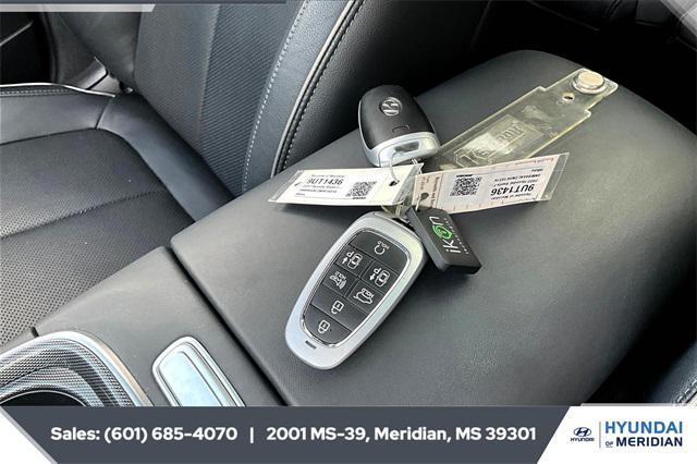 used 2022 Hyundai Santa Fe car, priced at $24,564