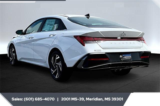 new 2025 Hyundai Elantra car, priced at $26,068