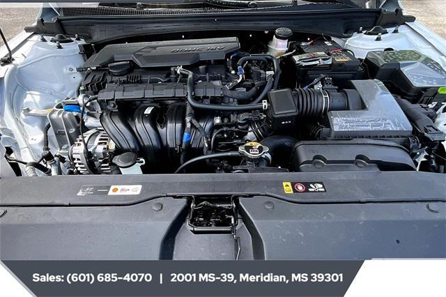 new 2025 Hyundai Elantra car, priced at $26,068