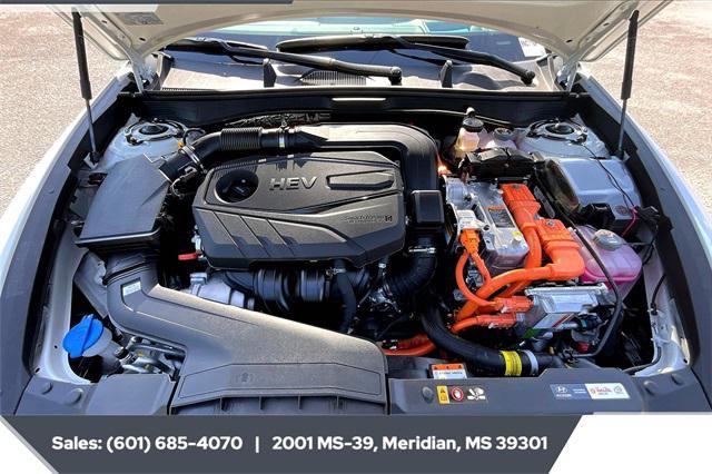 new 2025 Hyundai Sonata Hybrid car, priced at $37,235