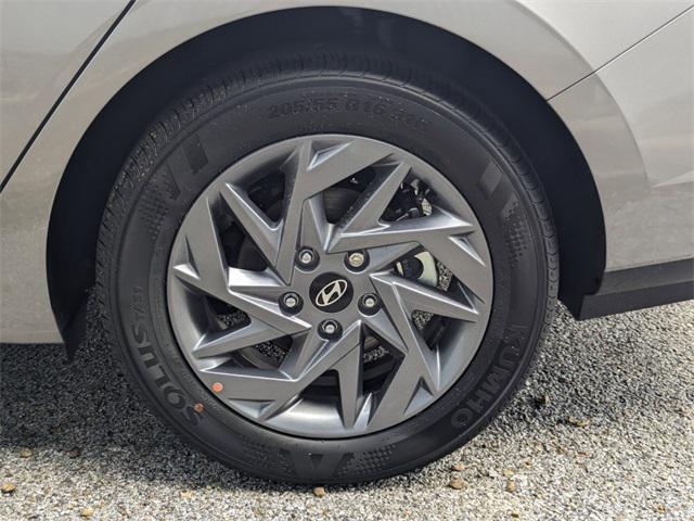 used 2024 Hyundai Elantra car, priced at $20,919
