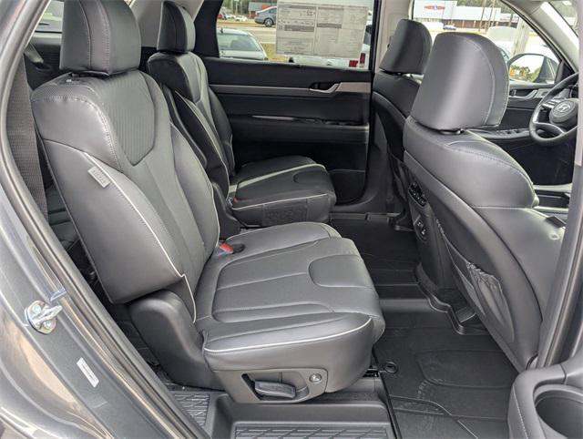 new 2025 Hyundai Palisade car, priced at $43,862