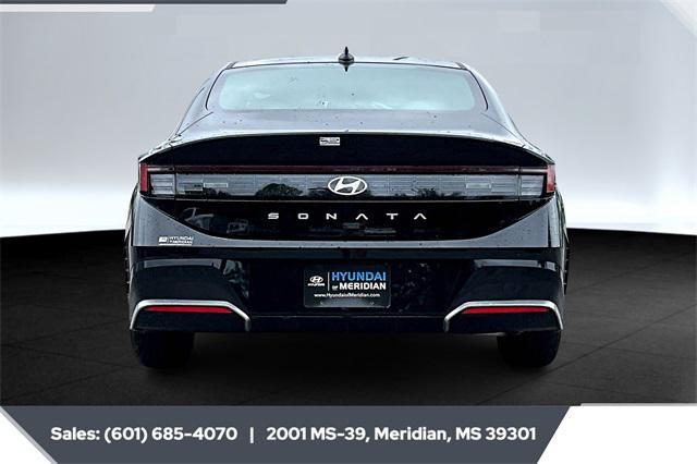 new 2025 Hyundai Sonata car, priced at $26,696
