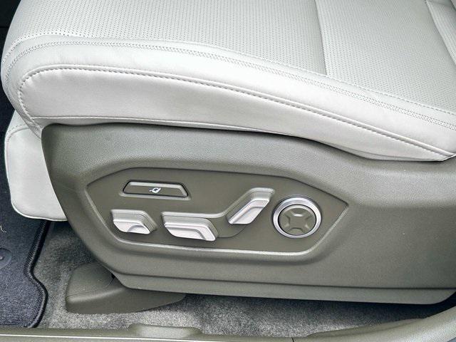 new 2025 Hyundai Santa Fe car, priced at $46,741